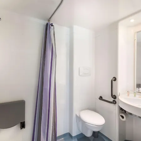 Western La Mare O Poissons