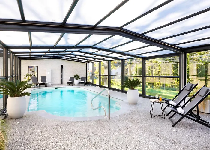 Western La Mare O Poissons فندق