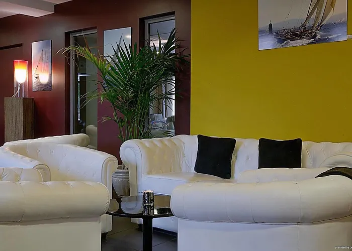 Western La Mare O Poissons فندق اويسترهام