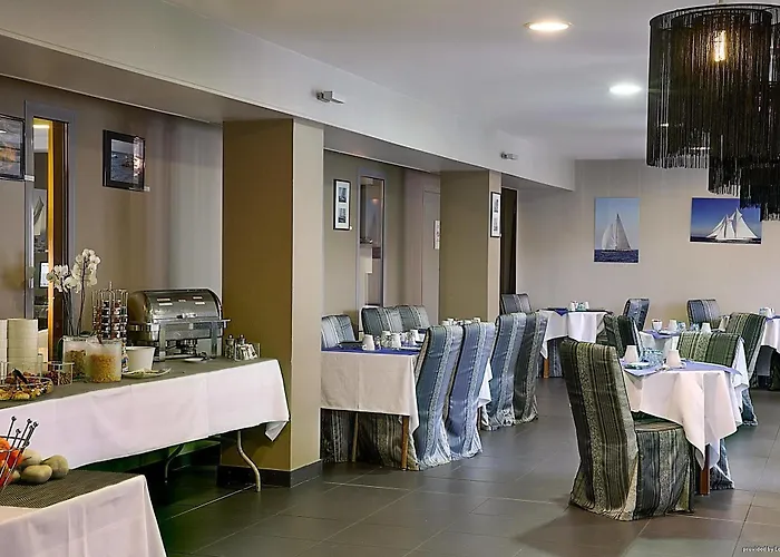 فندق Western La Mare O Poissons اويسترهام