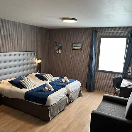 Western La Mare O Poissons